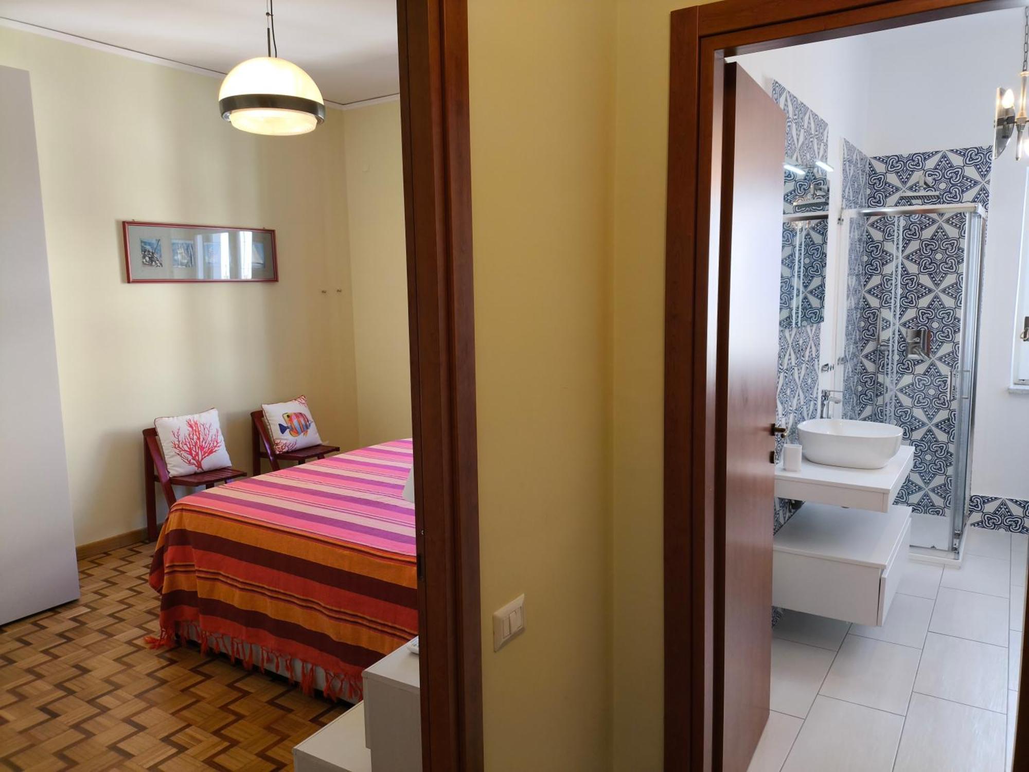 Casa Mar - Elegant Apartment With Pool And Panoramic Terrace In The Heart Of ซอร์เรนโต ภายนอก รูปภาพ